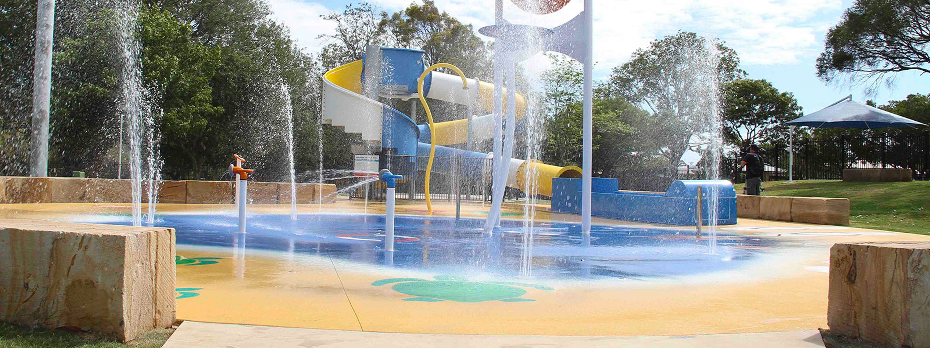 Isis War Memorial Pool