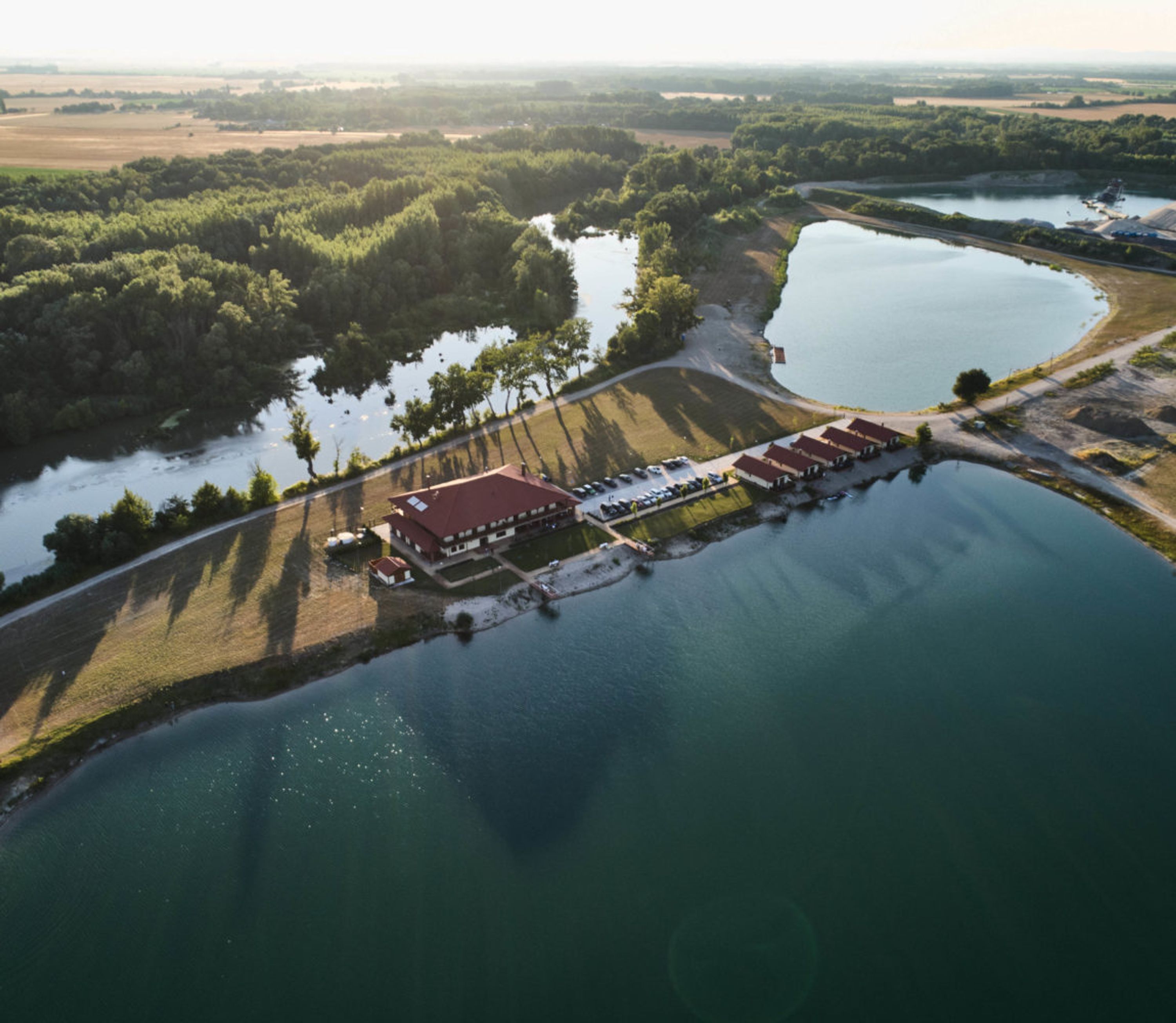 Lake Side Residence