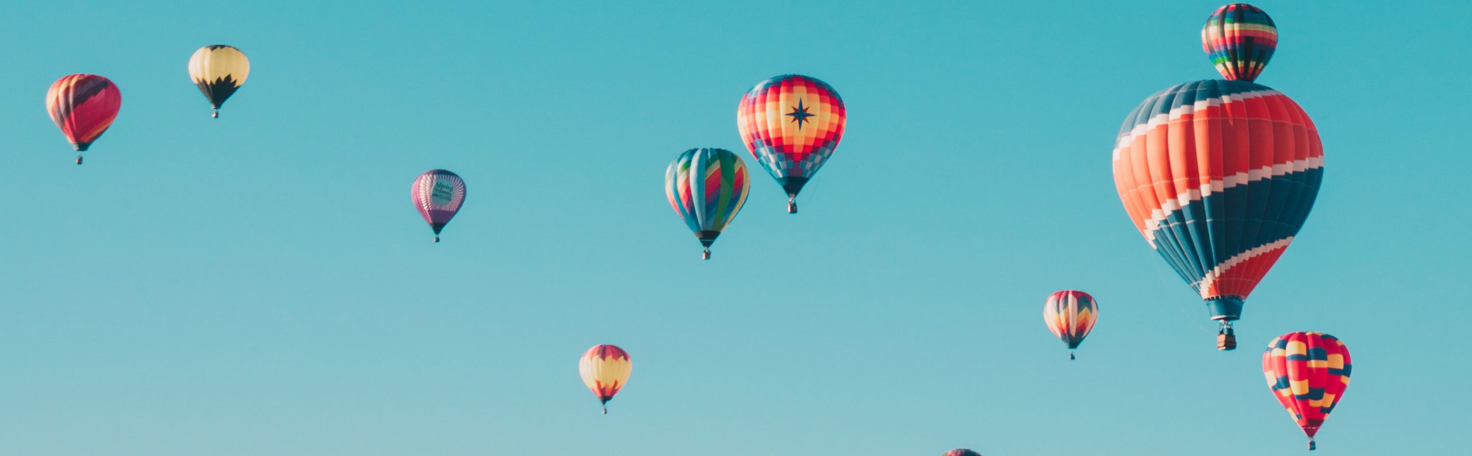 Ballooning banner