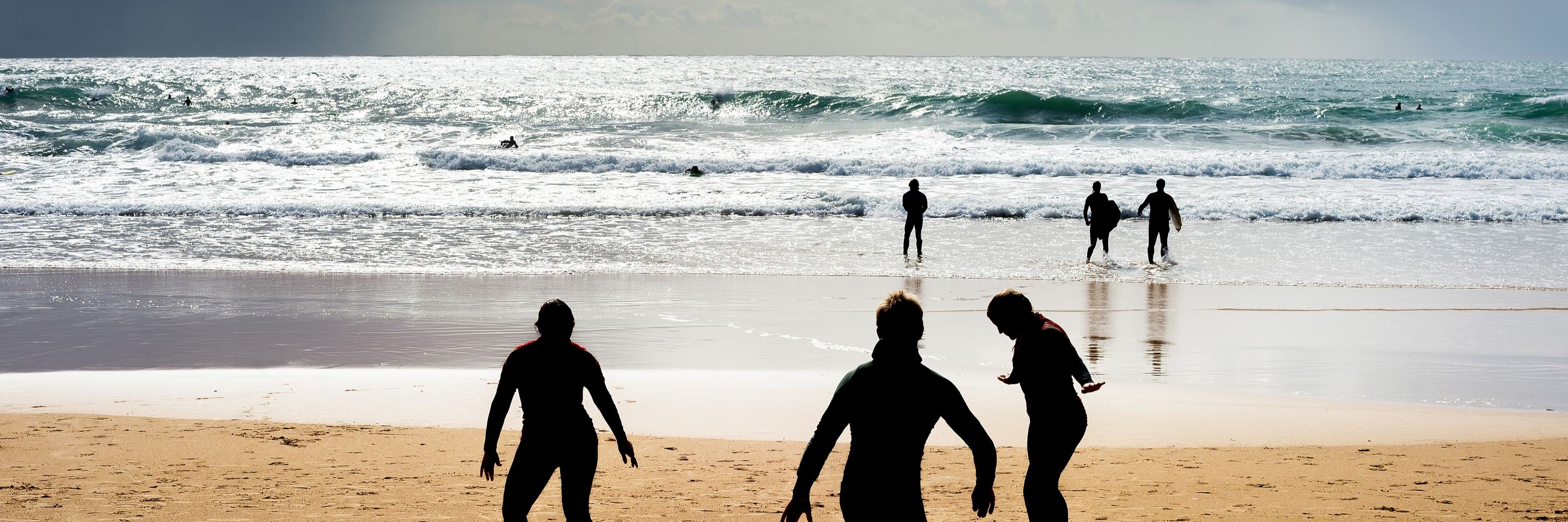 Week 1 School Holidays 4 day Surfing Course at Manly (Intermediate)