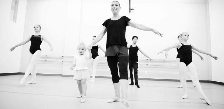 ACRO & Theatre Arts Dance Camp (7-11 years)