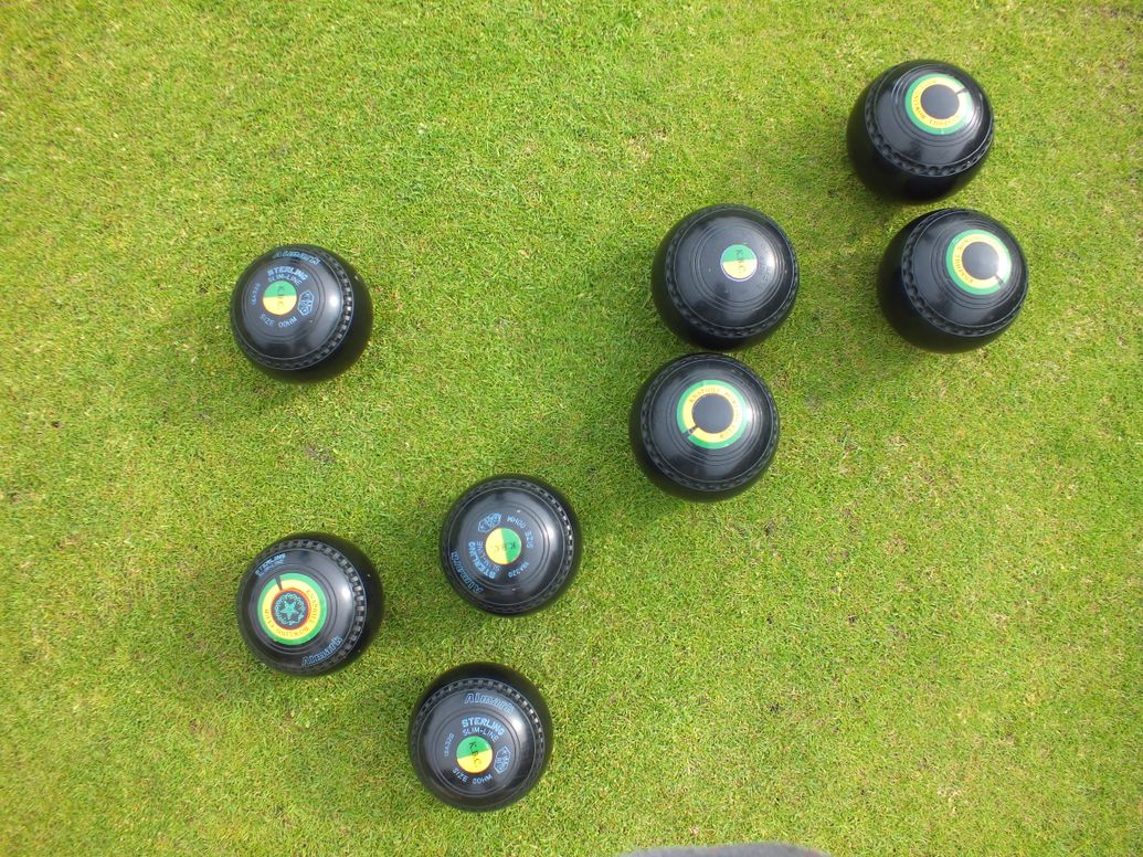 Short Mat Bowls