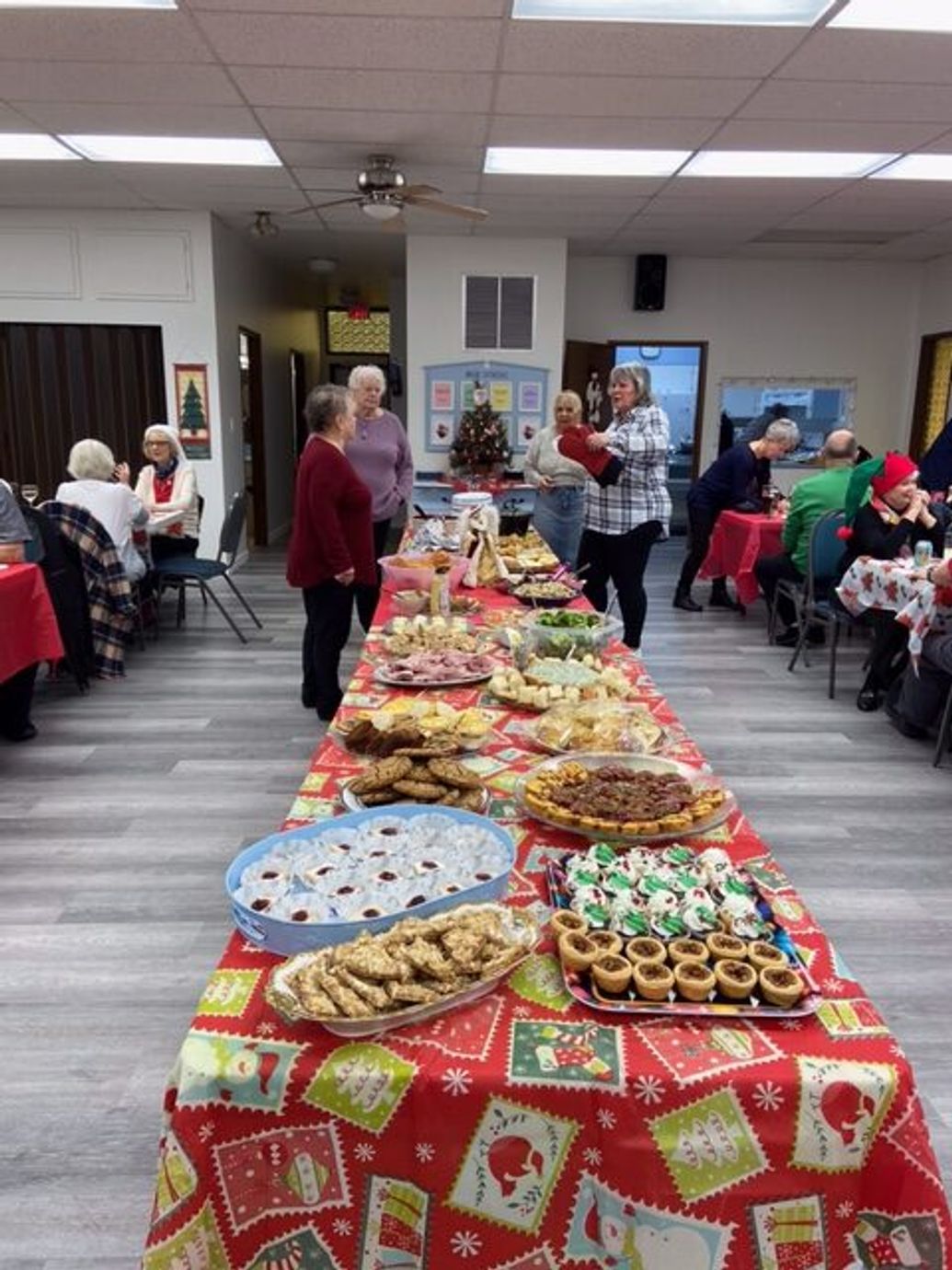 Christmas Potluck Social and Fall Aggregate Windup