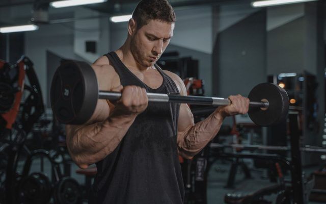 Personal Trainer to Build Muscle
