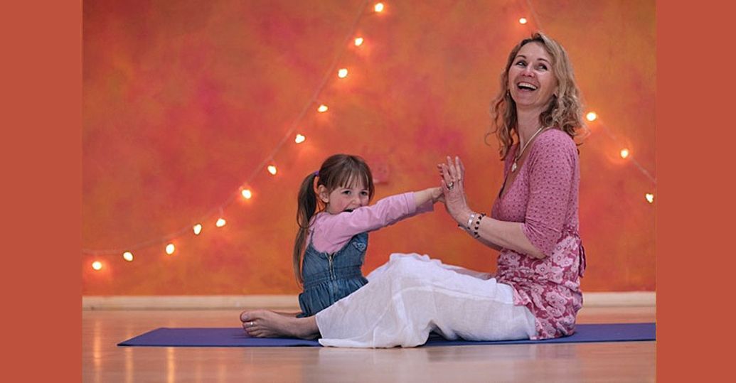 AROUND BIRTH & BEYOND women's health worldwide